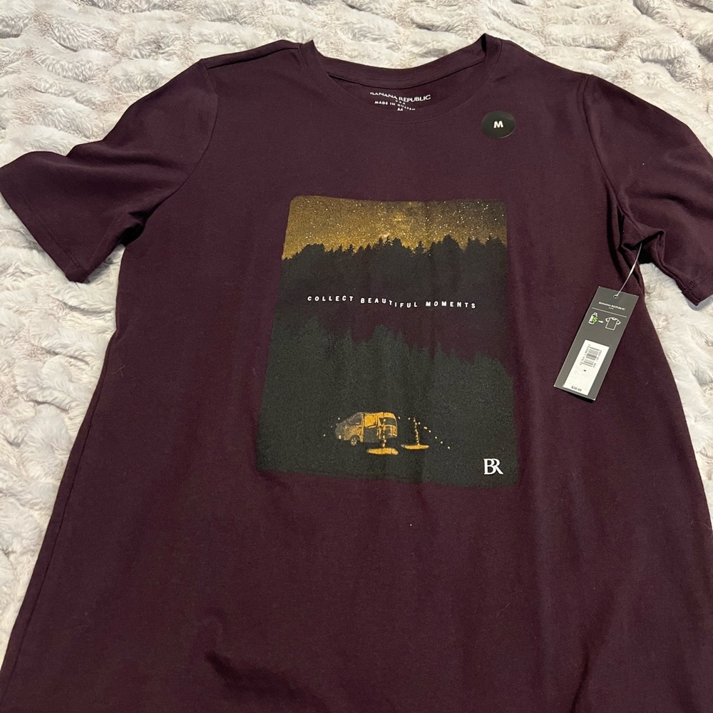Banana Republic Graphic Tee
